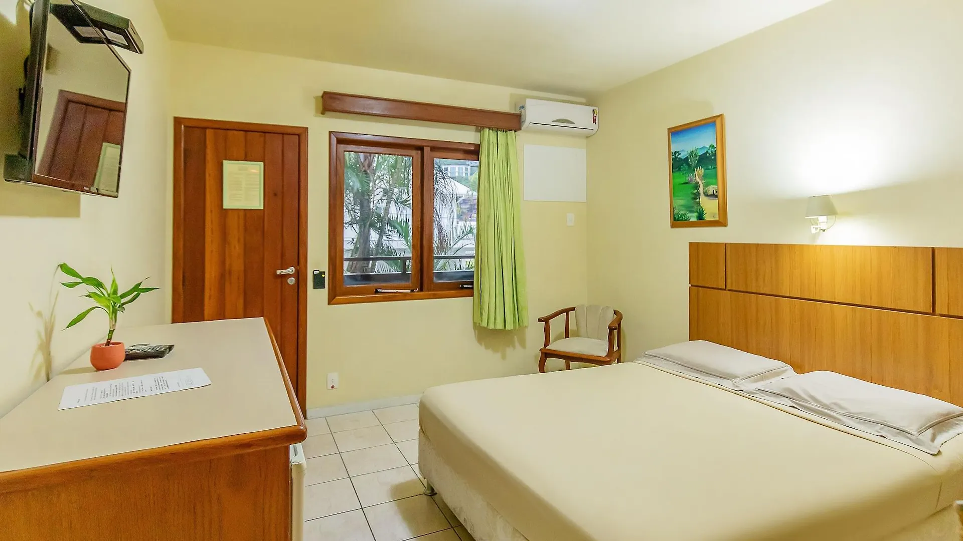 ***  Voa Samuka Hotel Florianópolis Brasil
